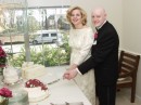 Cut_the_Cake2 * 1600 x 1200 * (1.62MB)